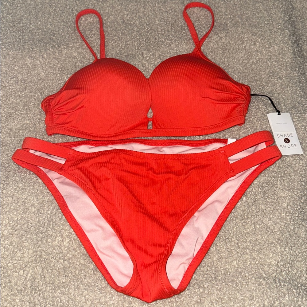 Shade & Shore Vibrant Red Bikini Top